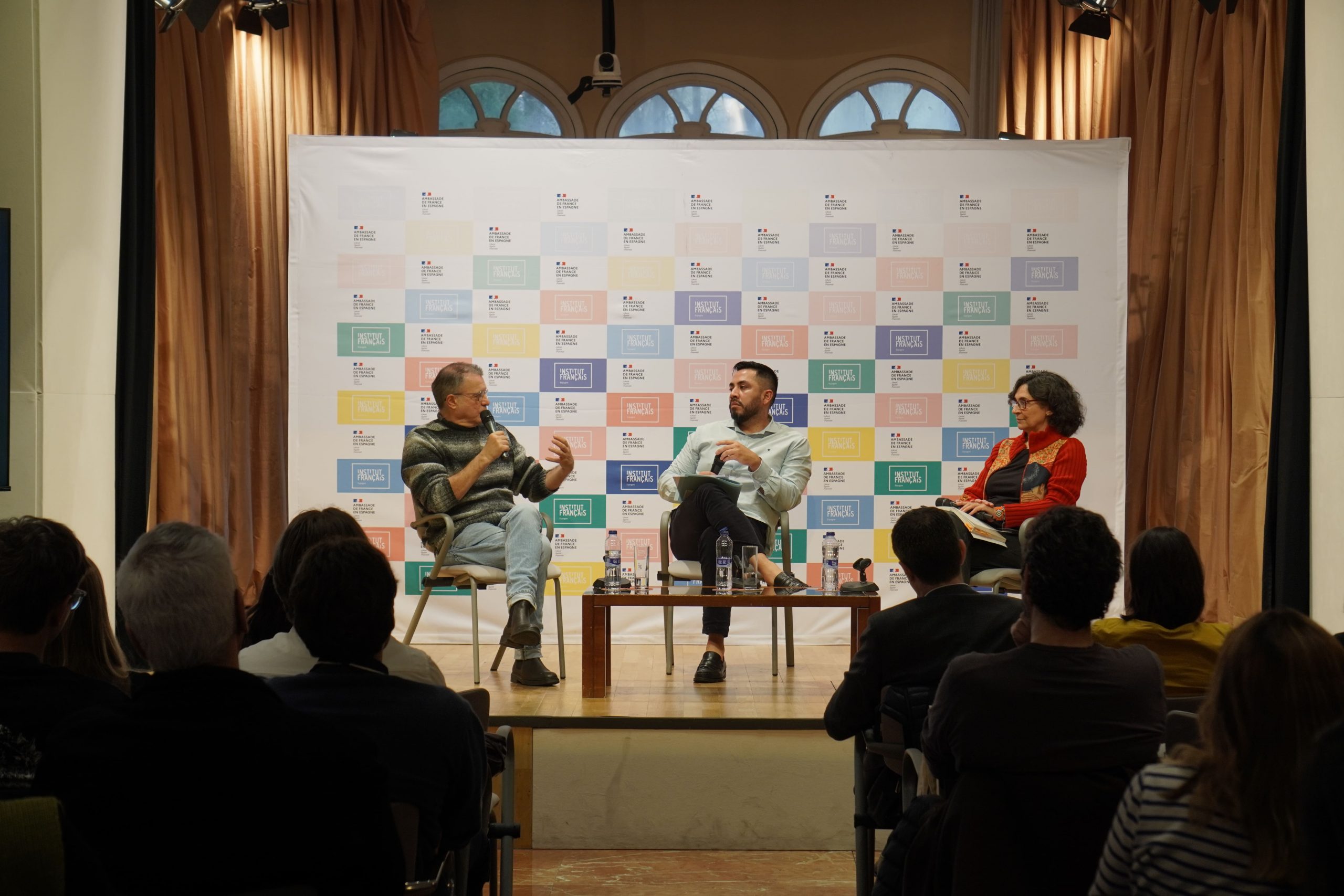 presentacion informe adaptaciones al audiovisual_izq-dcha Luis Angel Ramirez - German Mori - Gloria Salo